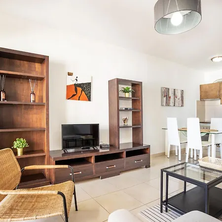 Club Paraiso Near Hard Rock By Interhome