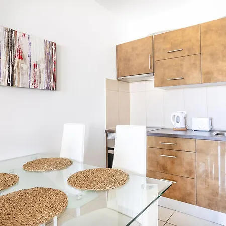 Apartment Club Paraiso Near Hard Rock By Interhome