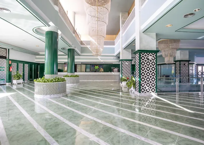 Club Paraiso Near Hard Rock By Interhome 아파트 *